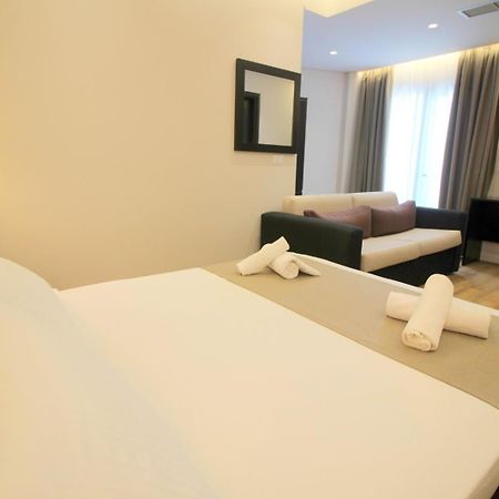 Hotel Strora ساراندا المظهر الخارجي الصورة