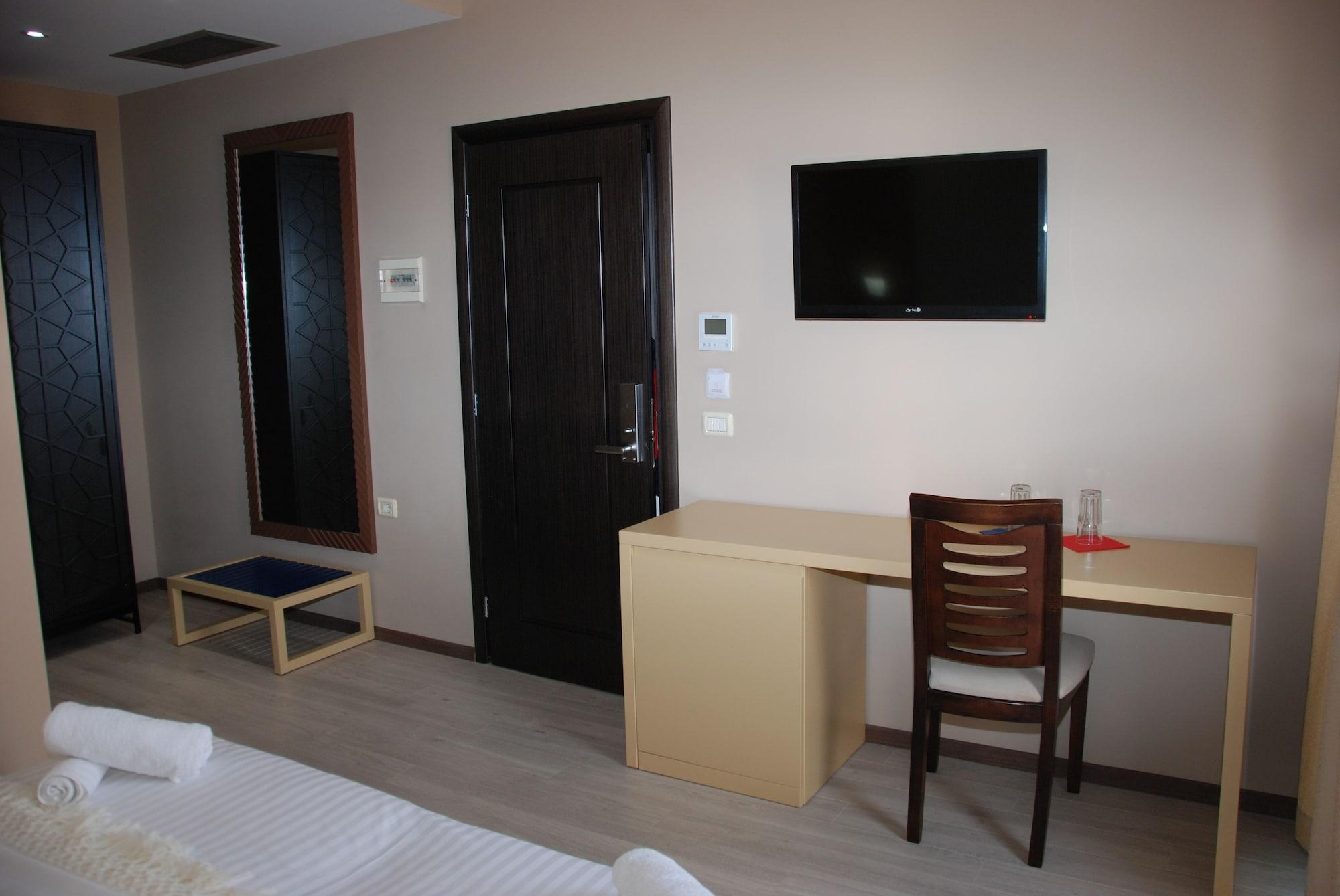 Hotel Strora ساراندا المظهر الخارجي الصورة