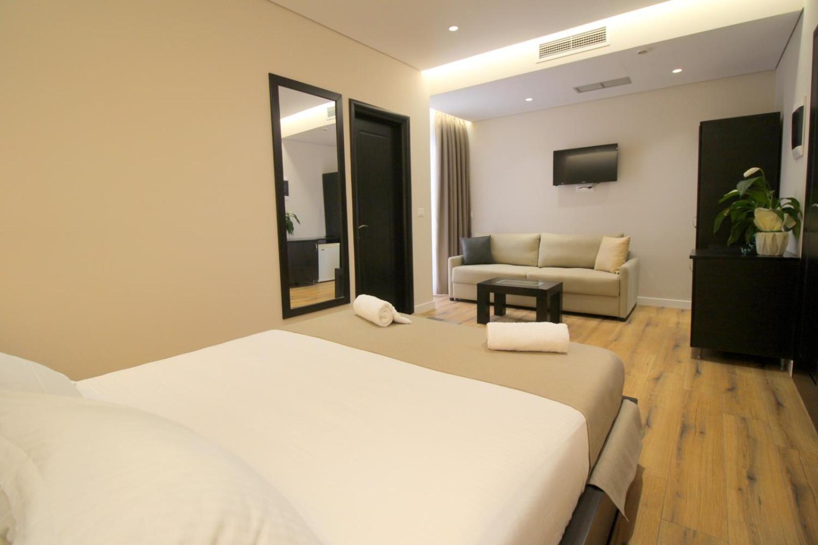 Hotel Strora ساراندا المظهر الخارجي الصورة