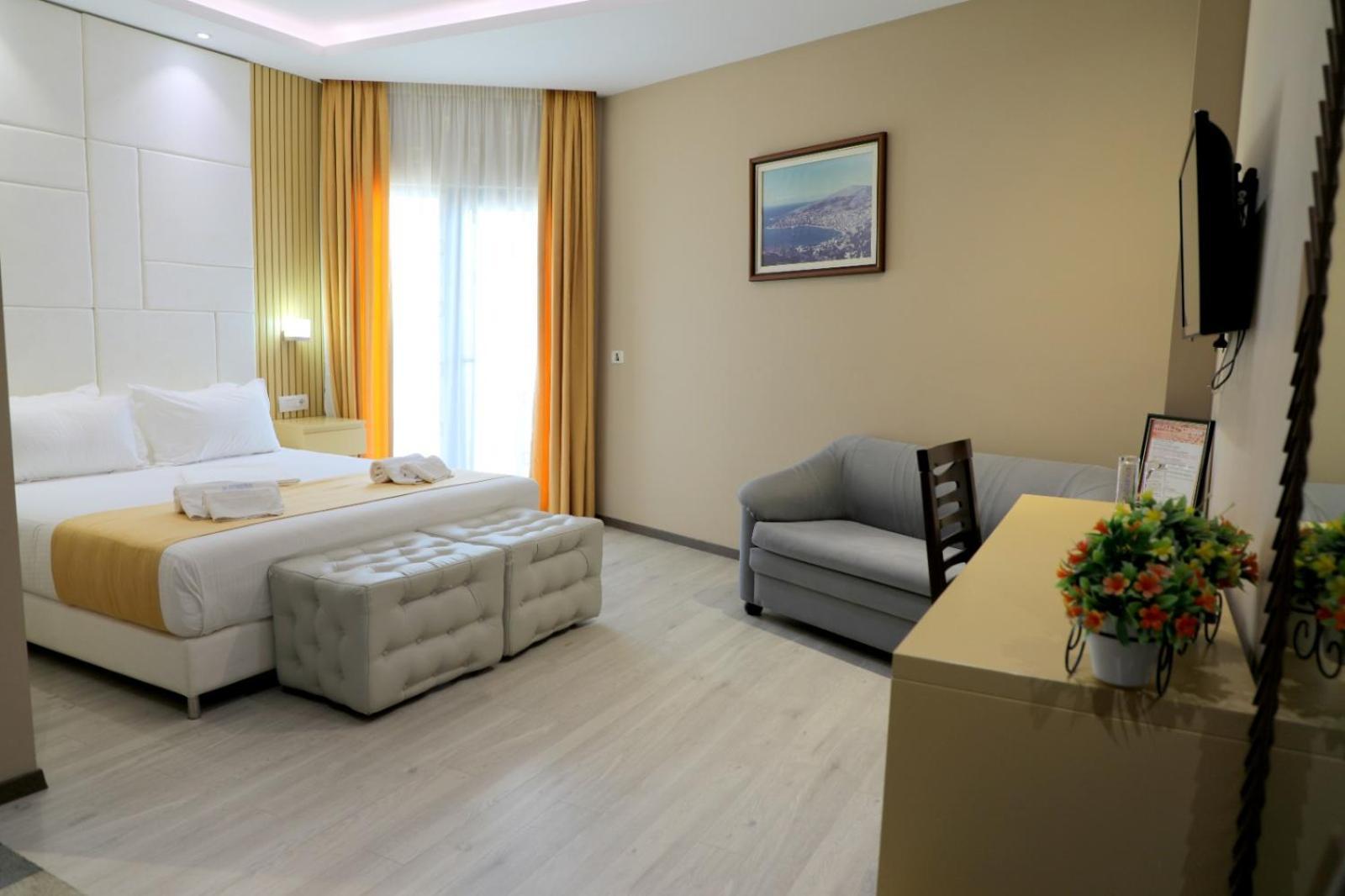 Hotel Strora ساراندا المظهر الخارجي الصورة