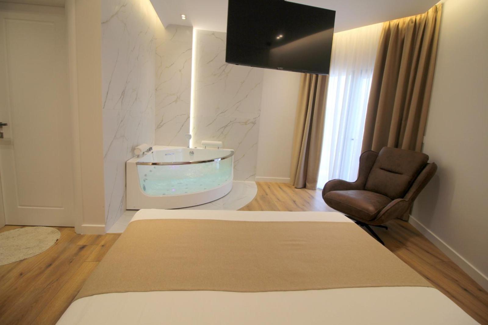 Hotel Strora ساراندا المظهر الخارجي الصورة