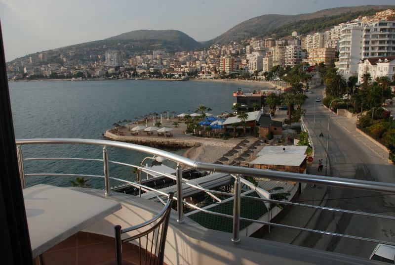 Hotel Strora ساراندا المظهر الخارجي الصورة